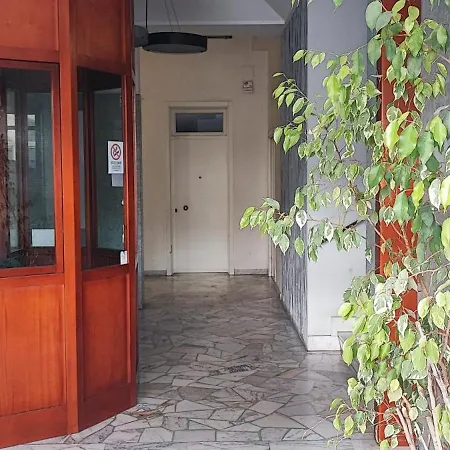 Guest Corso Italia *